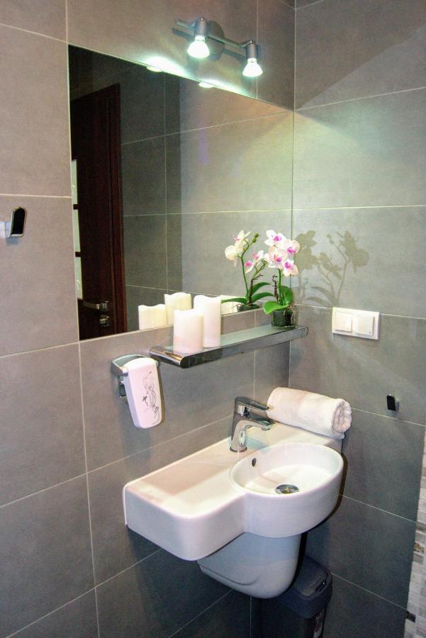 Alma Apartments Rondo ONZ Varsovia Exterior foto